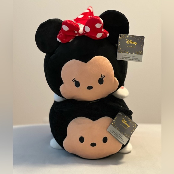 Large Disney Mickey Tsum Tsum Beating Heart Plush - Picture 7 of 7